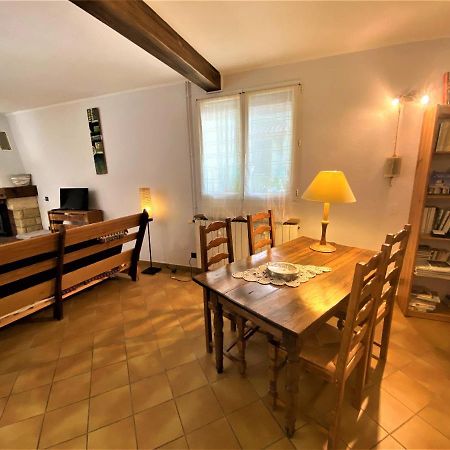 Gite De Groupe 15 A 19P, Parc, Salle De Reception - Chambres D'Hotes En Semaine Villeneuve-de-Berg Zewnętrze zdjęcie