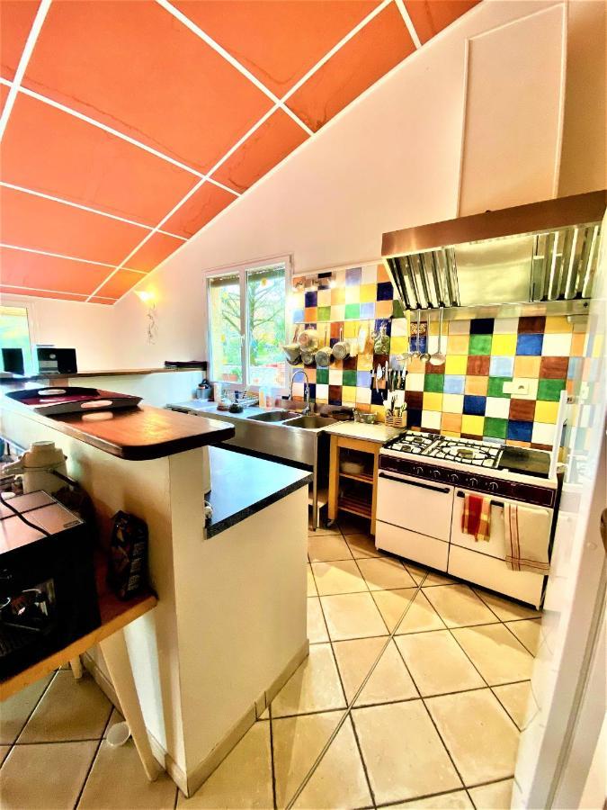 Gite De Groupe 15 A 19P, Parc, Salle De Reception - Chambres D'Hotes En Semaine Villeneuve-de-Berg Zewnętrze zdjęcie