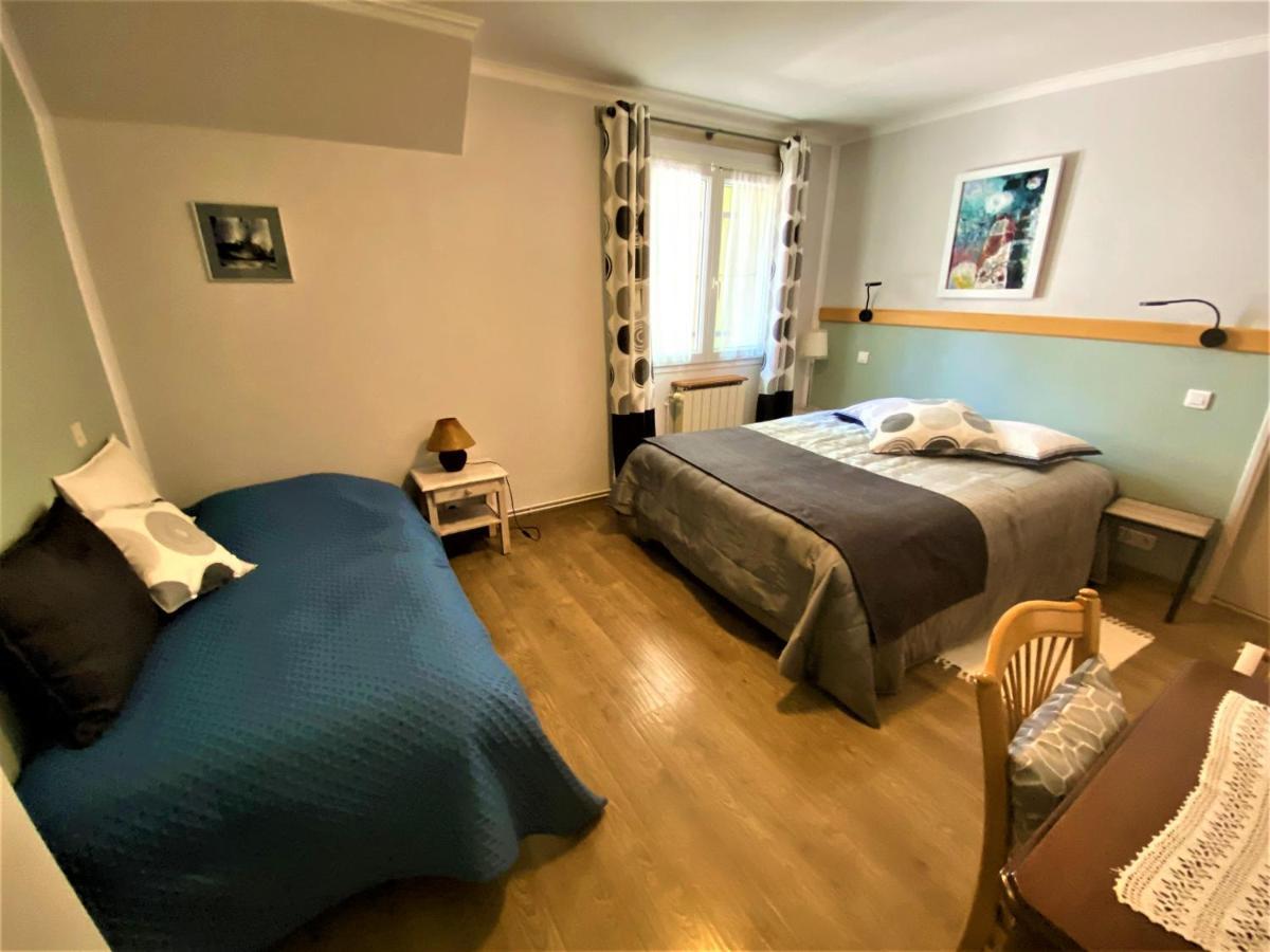 Gite De Groupe 15 A 19P, Parc, Salle De Reception - Chambres D'Hotes En Semaine Villeneuve-de-Berg Zewnętrze zdjęcie