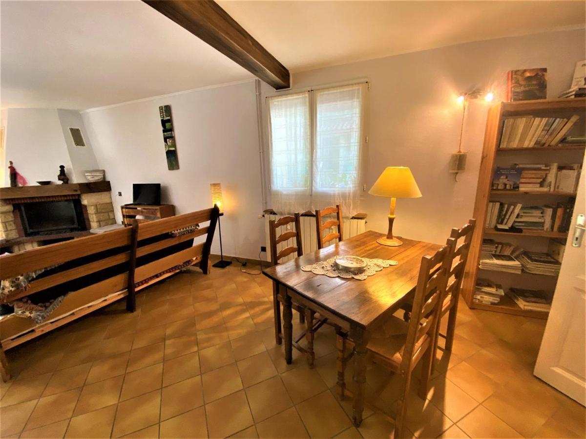 Gite De Groupe 15 A 19P, Parc, Salle De Reception - Chambres D'Hotes En Semaine Villeneuve-de-Berg Zewnętrze zdjęcie